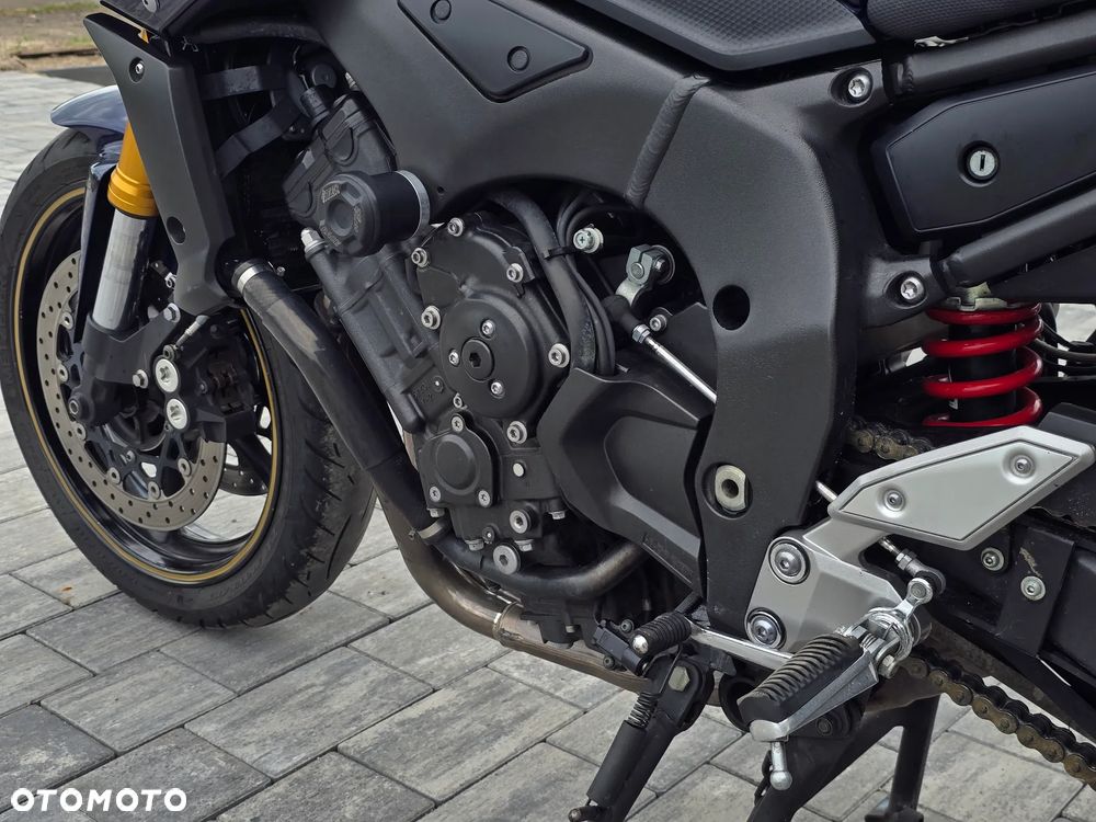 Yamaha FZ - 23