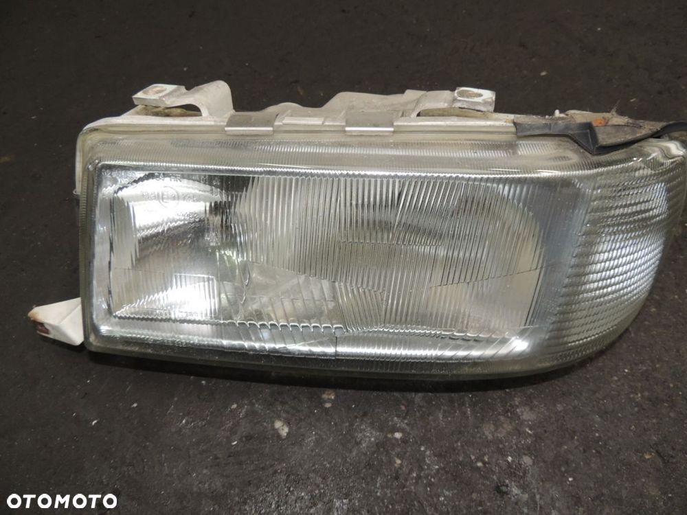 Lampa przód lewa AUDI 80 B4 Cabrio GB - 1