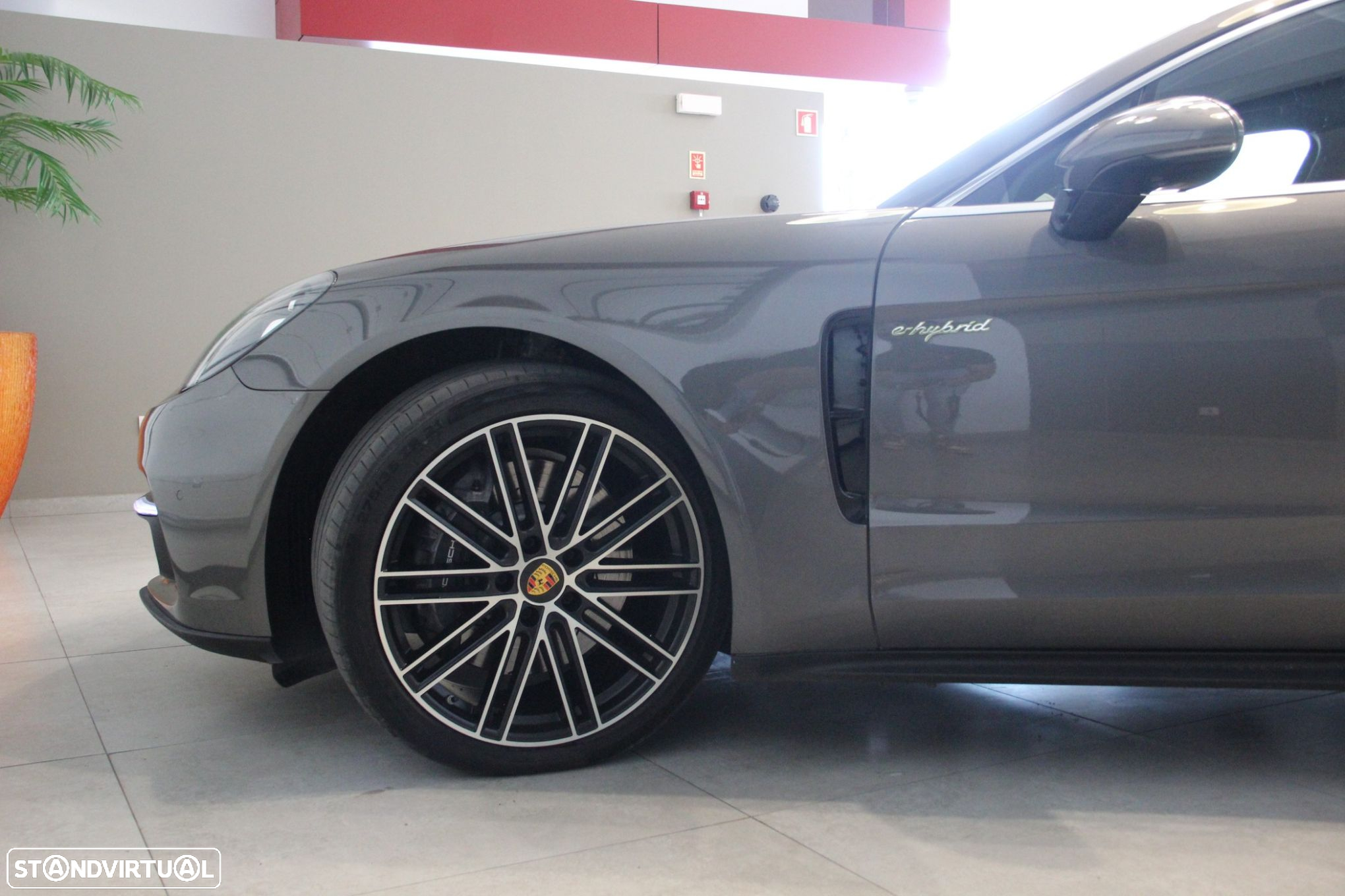 Porsche Panamera - 11