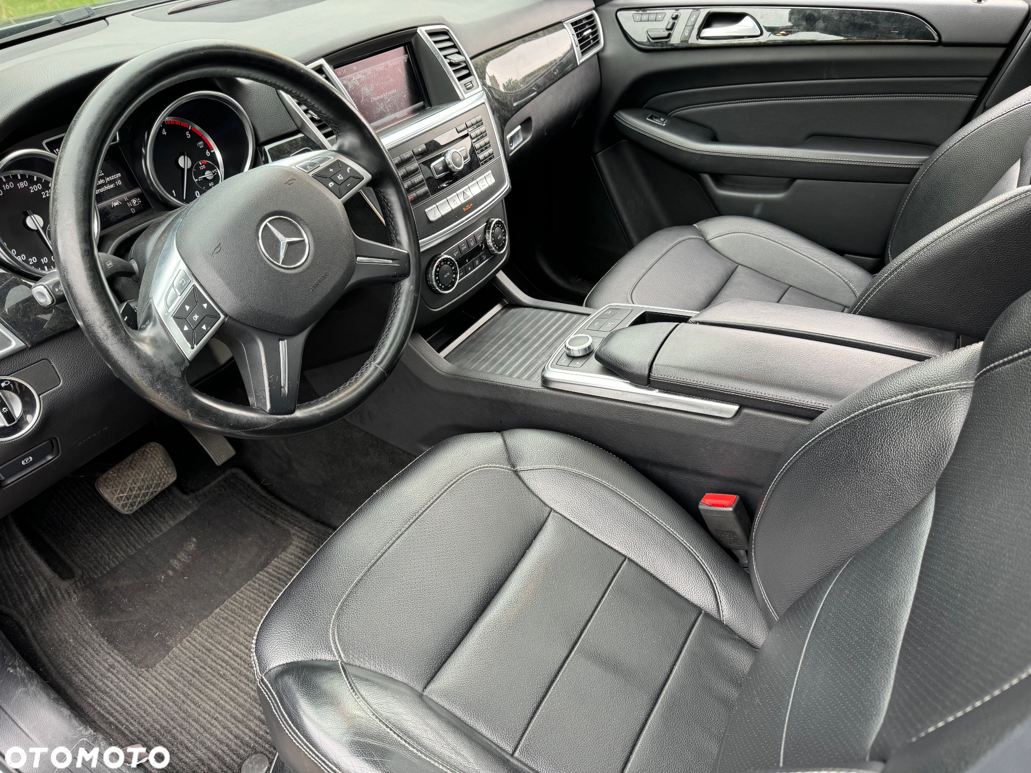 Mercedes-Benz ML 350 BlueTEC 4MATIC 7G-TRONIC - 9