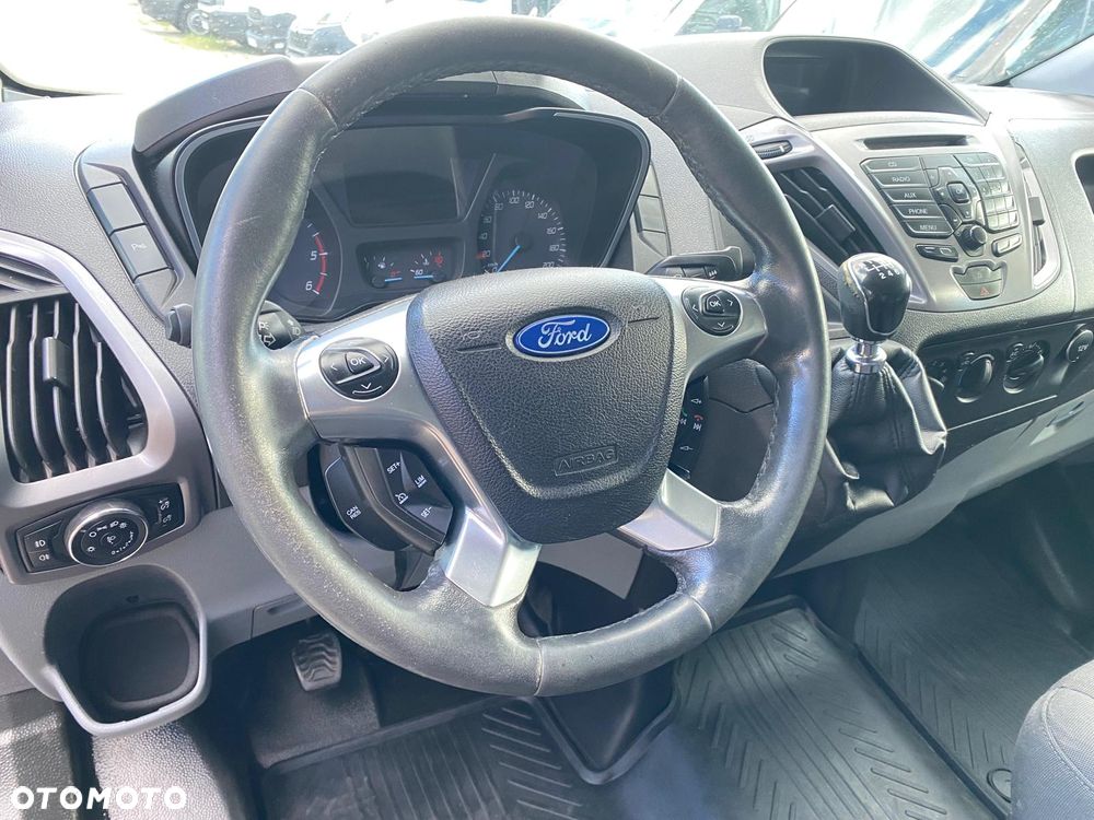 Ford TRANSIT CUSTOM - 16