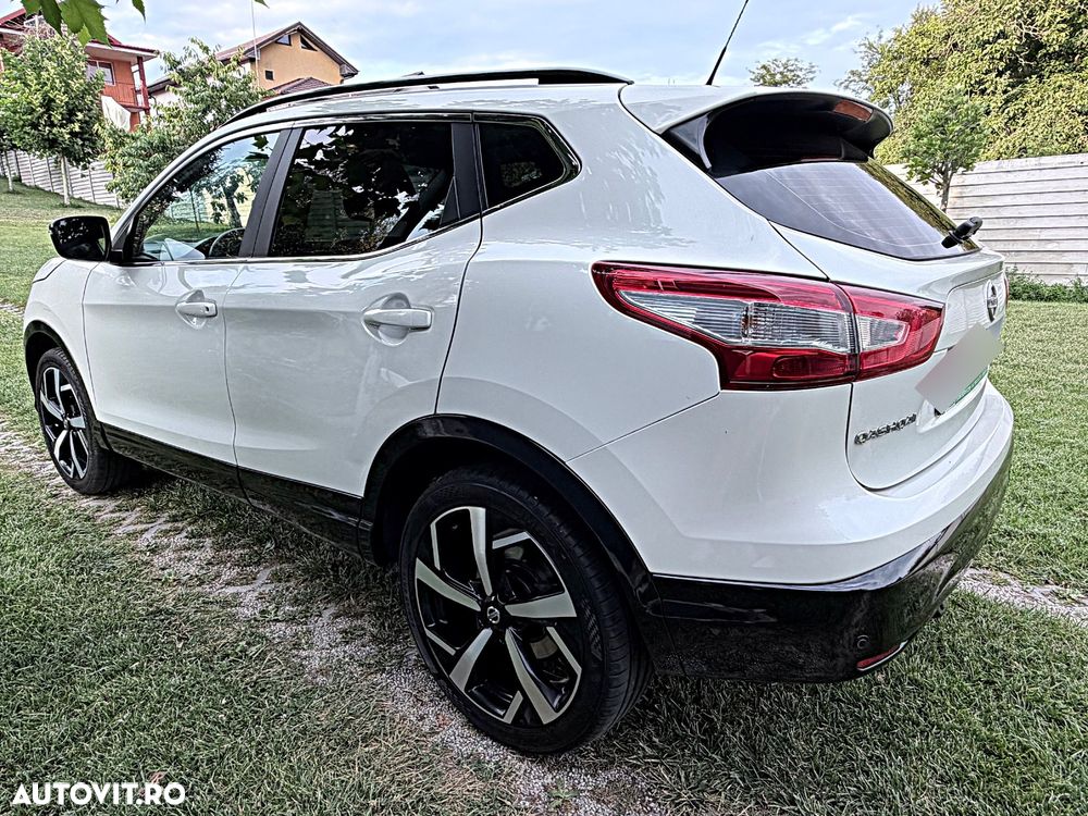 Nissan Qashqai 1.2 DIG-T Start/Stop X-TRONIC Tekna - 2