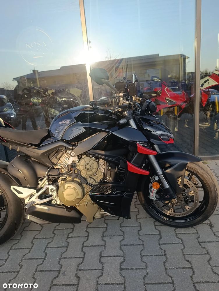 Ducati Streetfighter V4 - 8
