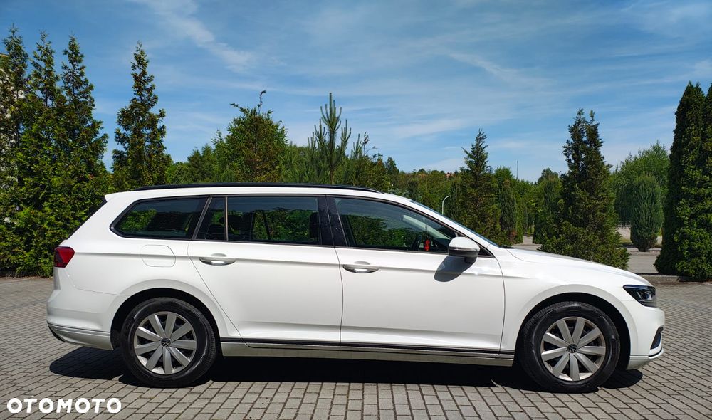 Volkswagen Passat 2.0 TDI EVO Business DSG - 2