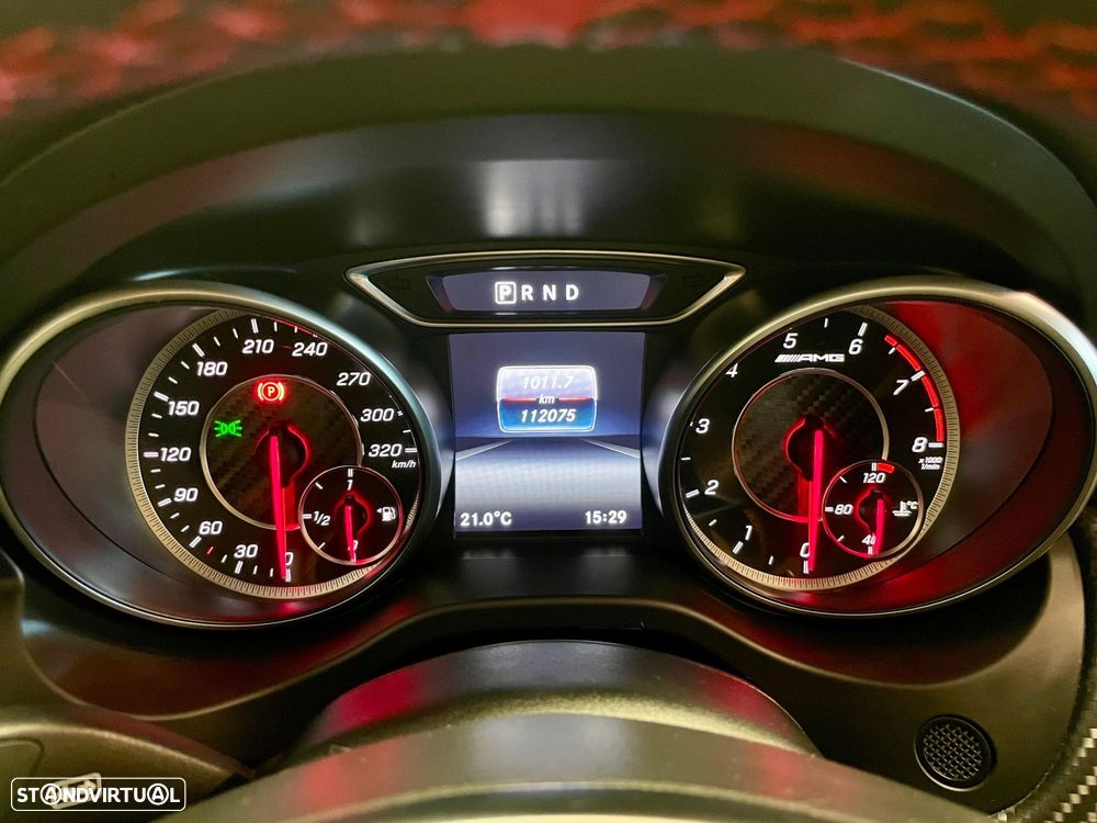 Mercedes-Benz A 45 AMG 4Matic Speedshift 7G-DCT - 26