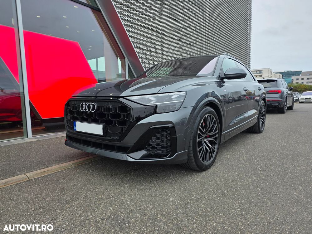 Audi Q8 - 2