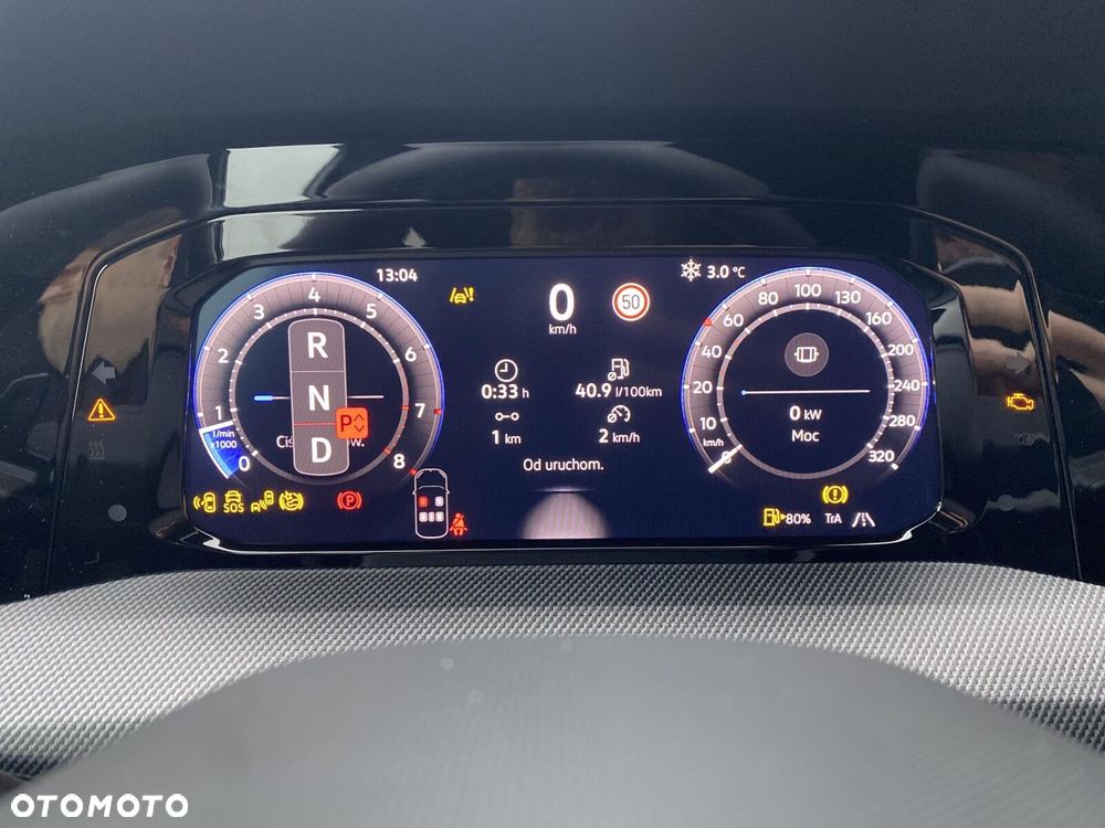 Volkswagen Golf - 33