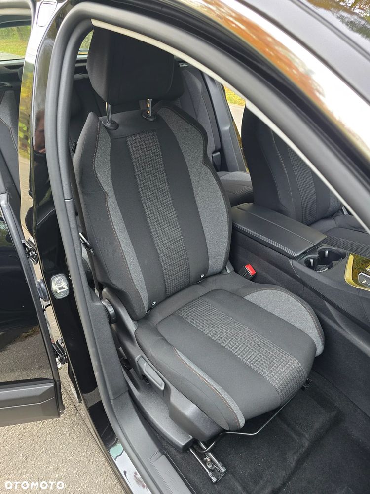 Peugeot 3008 2022