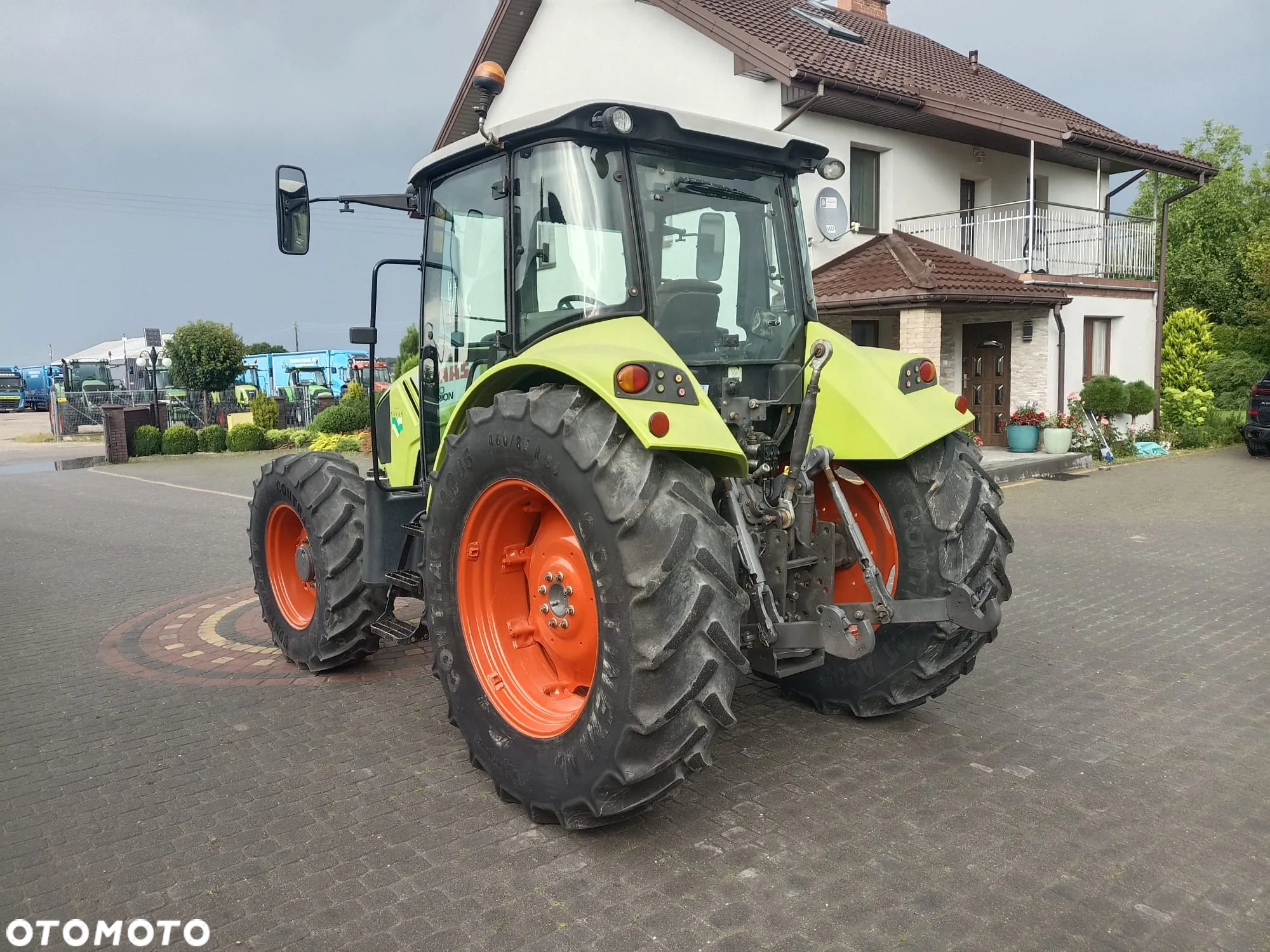 Claas ARION 420 - 5