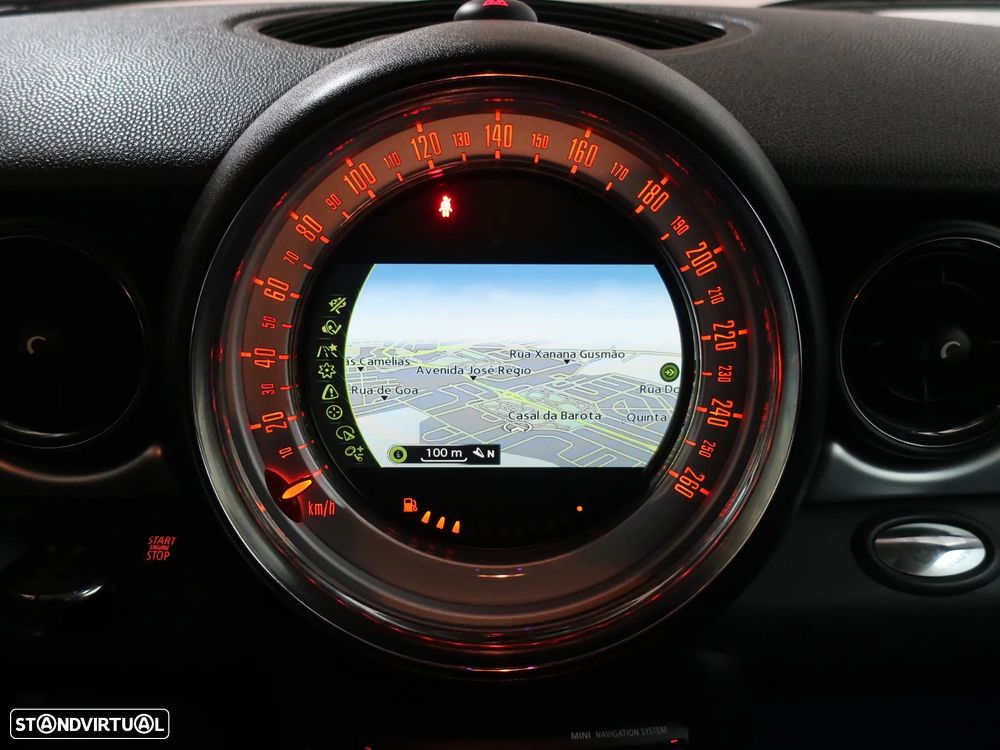 MINI 3 Portas Cooper D - 22