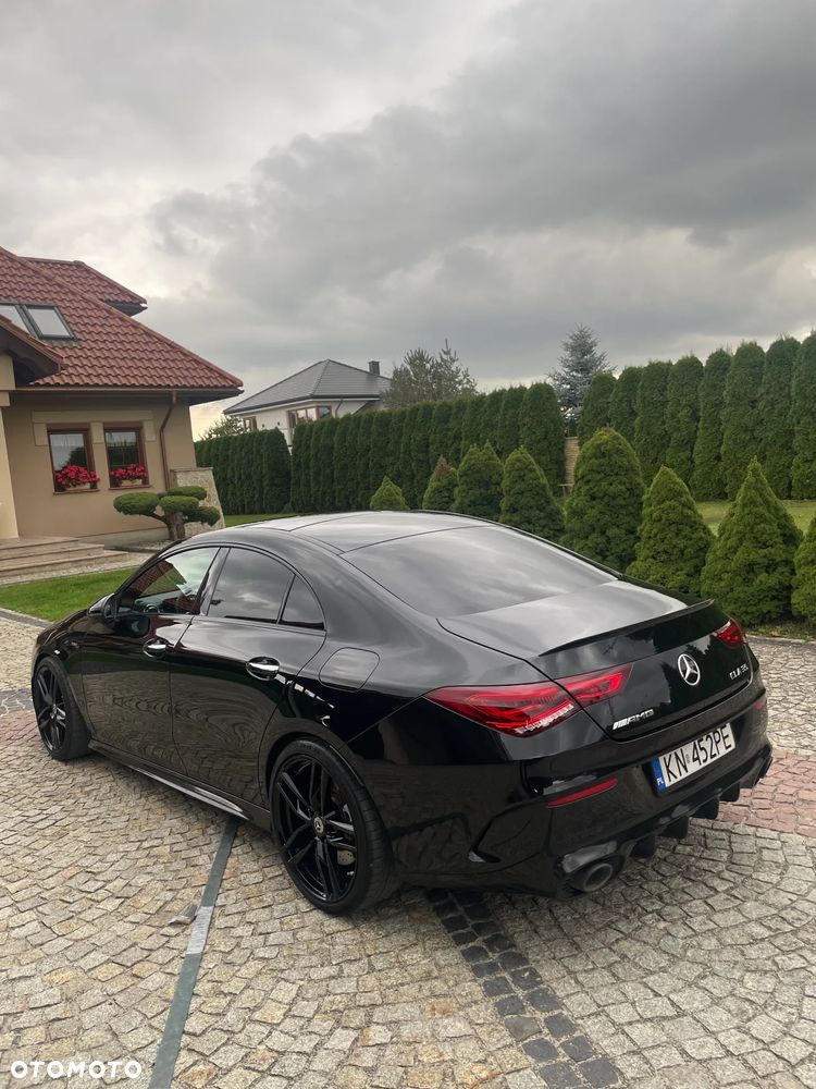 Mercedes-Benz CLA - 4