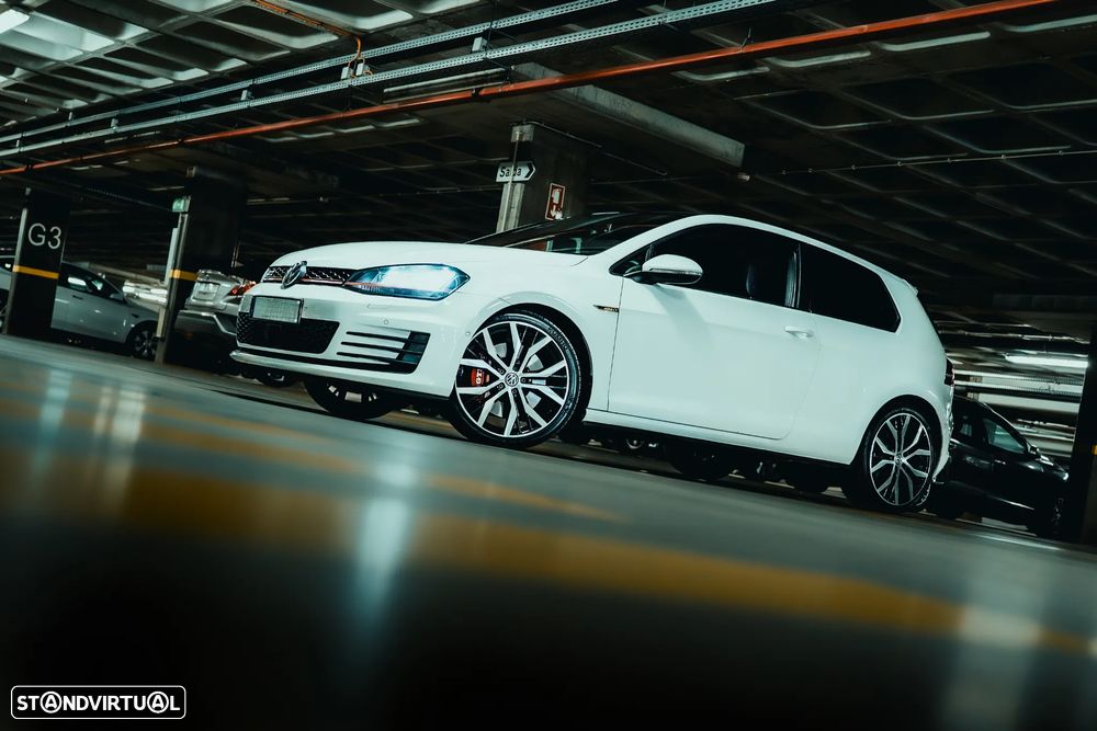VW Golf 2.0 TSi GTi DSG Performance - 9