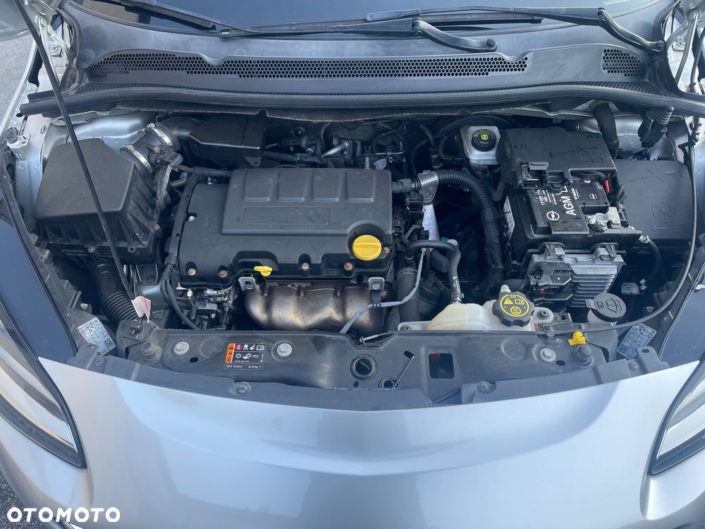 Opel Corsa 1.4 Cosmo - 13
