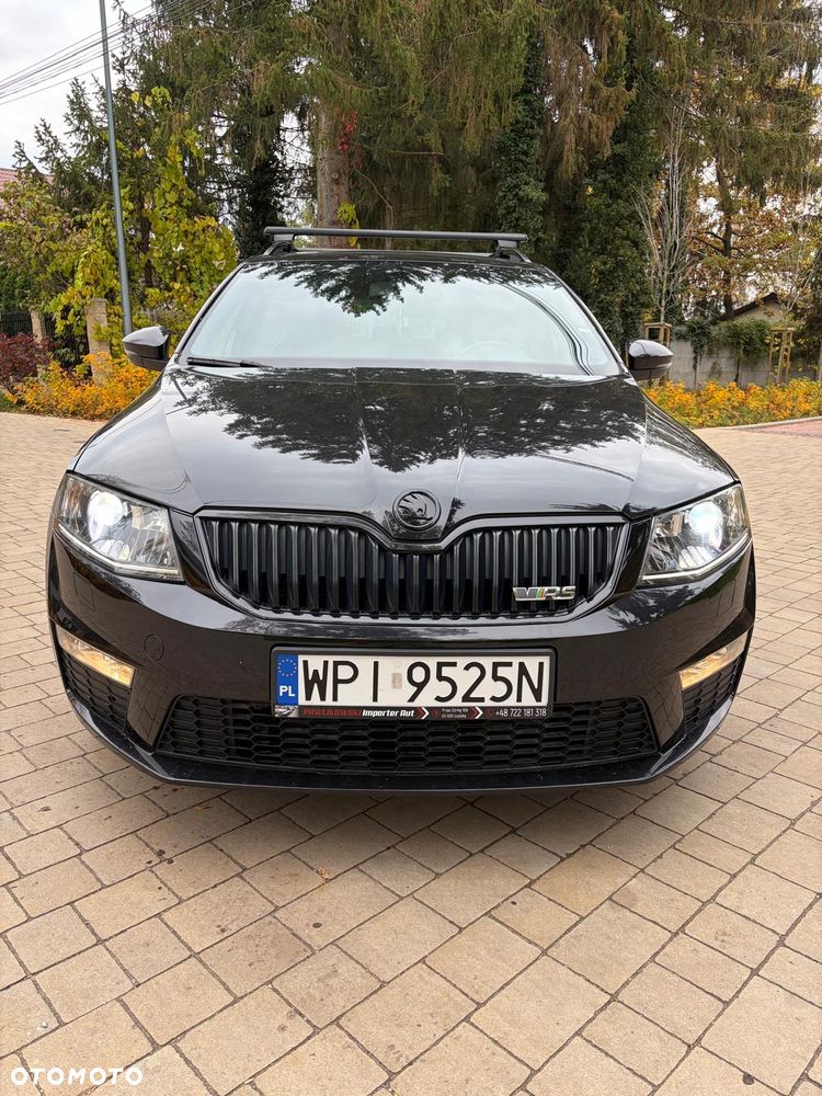 Skoda Octavia 2.0 TDI DSG RS - 24