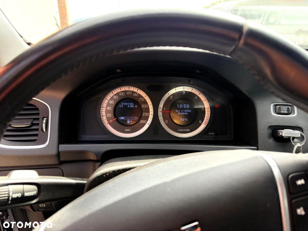 Volvo S60 D5 Momentum - 9