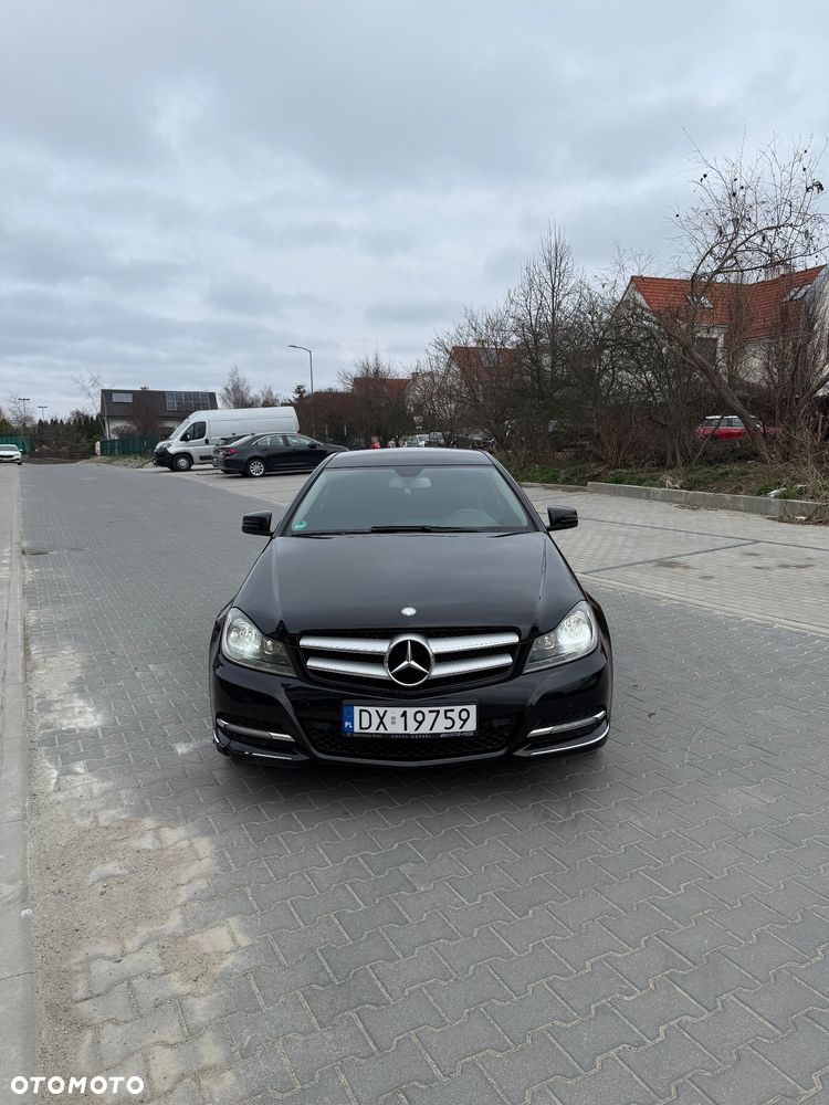 Mercedes-Benz Klasa C 180 BlueEFFICIENCY - 12
