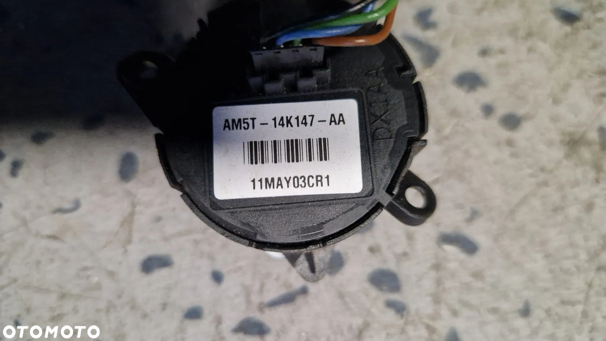 FORD FOCUS MK III PRZEŁACZNIKI MULTIFUNKCJI AM5T-14K147-CA  AM5T-14K147-AA - 5