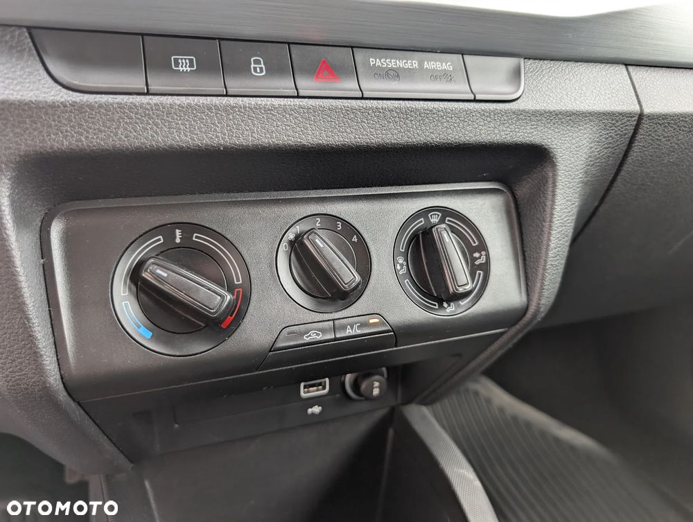 Skoda Fabia 1.0 TSI Ambition - 22
