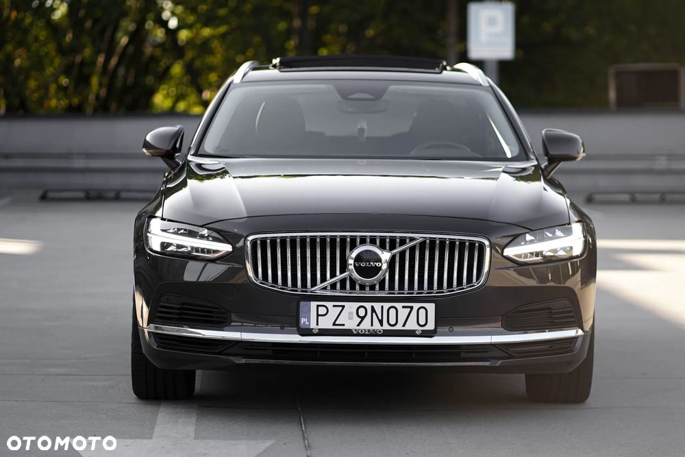 Volvo V90 - 2