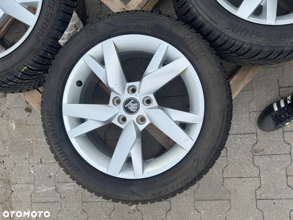 KOMPLET KÓŁ KOŁO SKODA OCTAVIA 17 - 5
