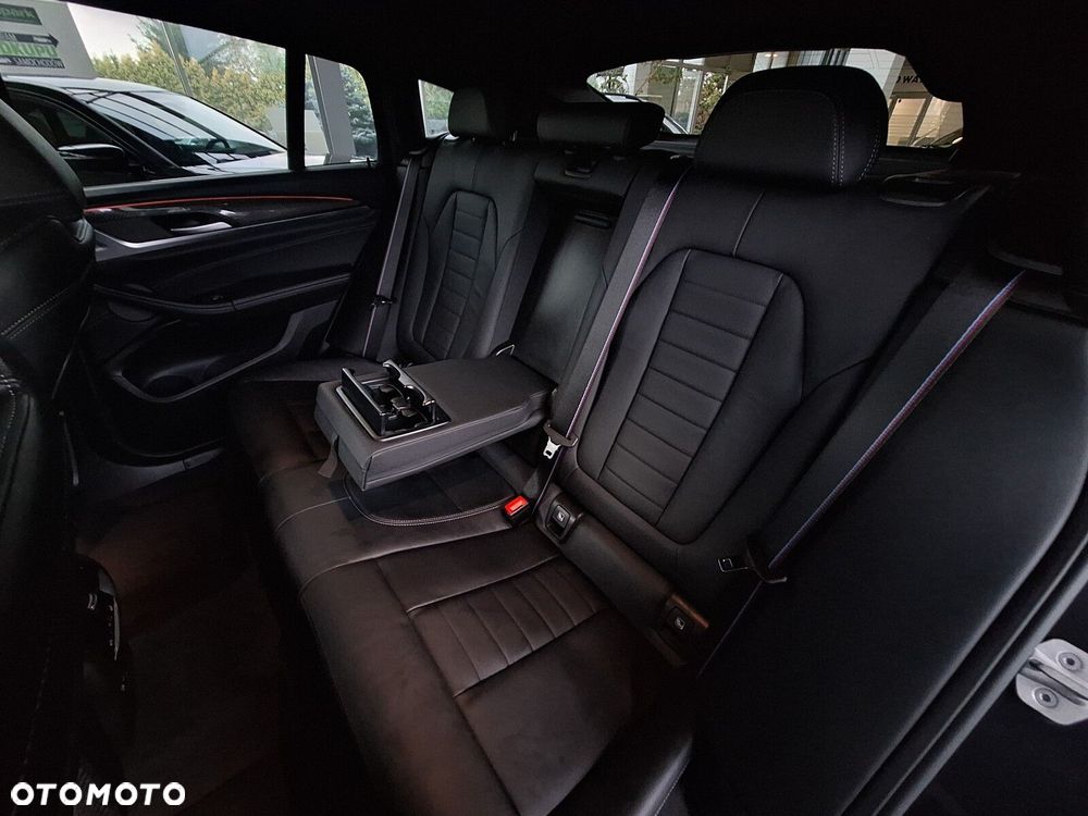 BMW X4 - 24