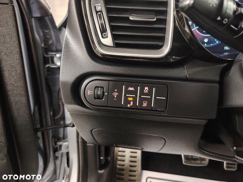 Kia Ceed 1.5 T-GDI DCT7 OPF GT Line - 29