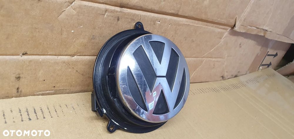 Klamka znaczek klapy bagażnika VW Golf V 3C5827469D - 4