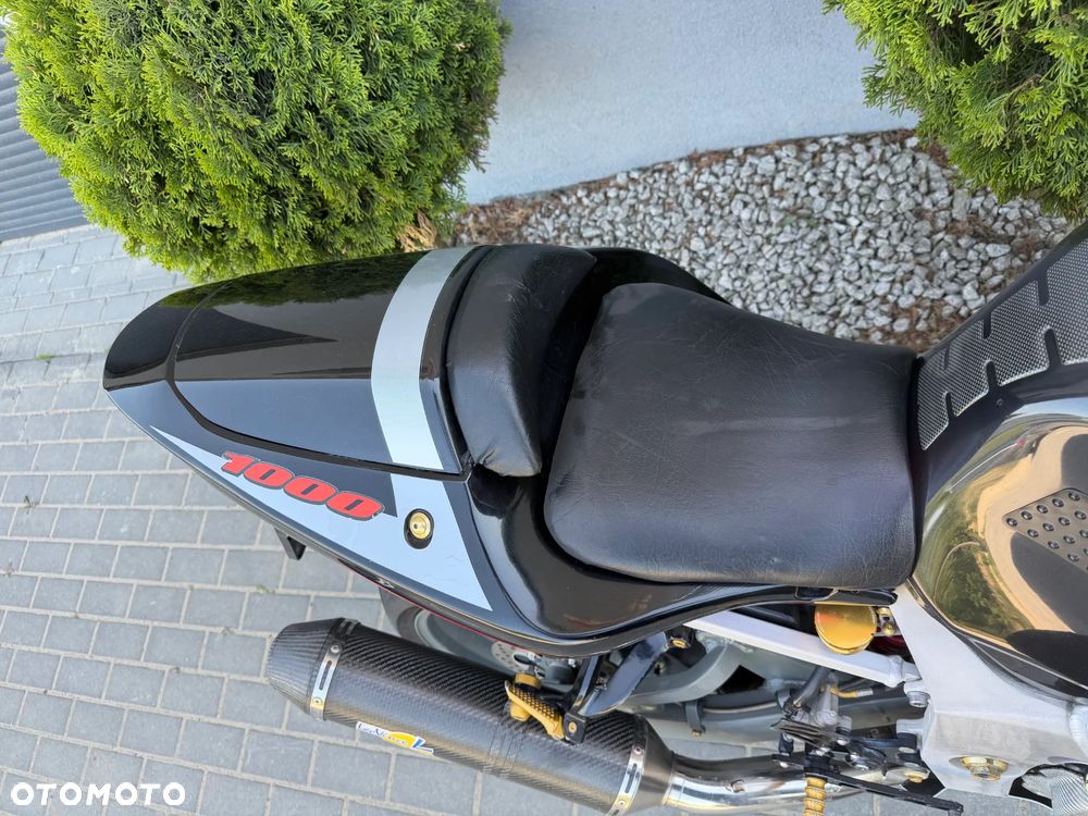Suzuki GSX-R - 23