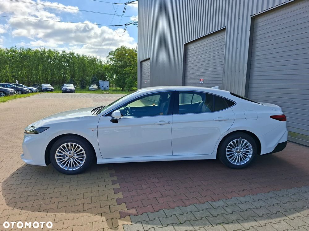 Toyota Camry 2.5 Hybrid Comfort CVT - 4