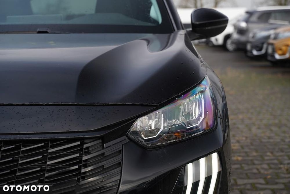 Peugeot 208 1.2 mHEV Allure - 22