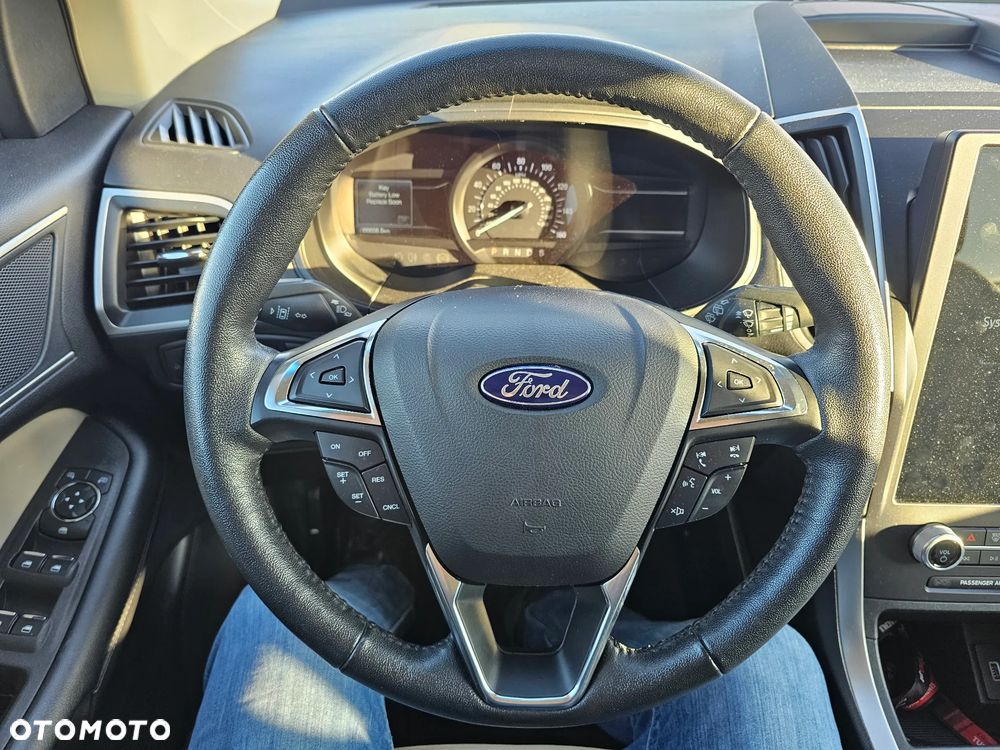 Ford Edge 2.0 EcoBlue Twin-Turbo 4WD Titanium - 12