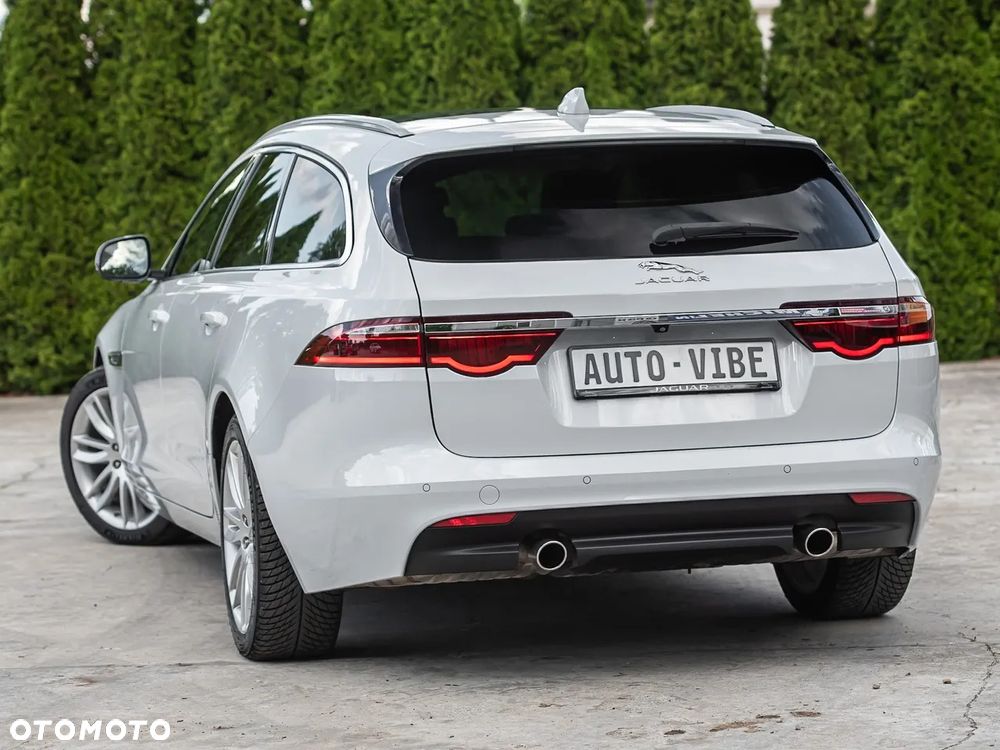 Jaguar XF 25d AWD Prestige - 8