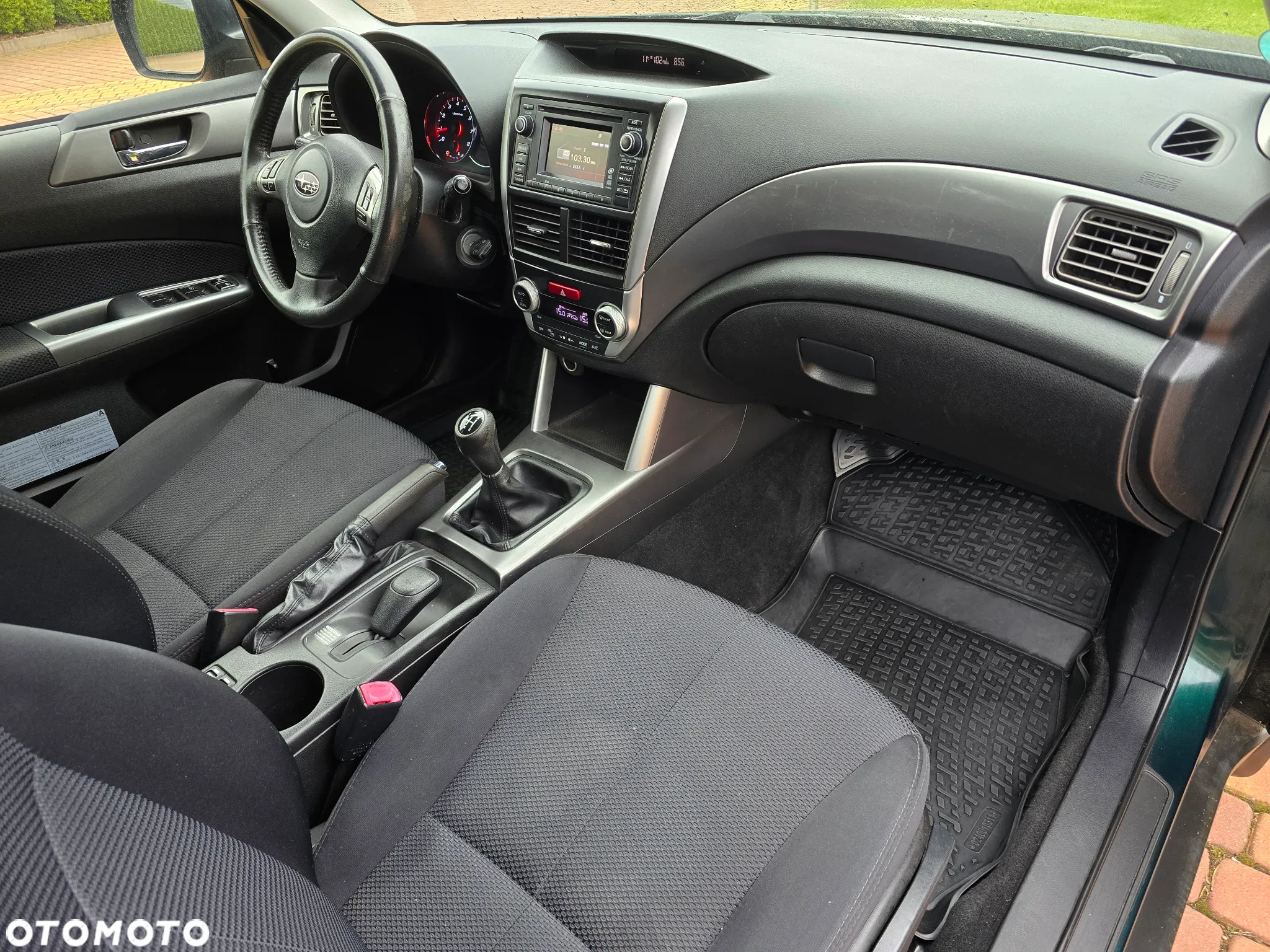 Subaru Forester 2.0 XE NAV - 14