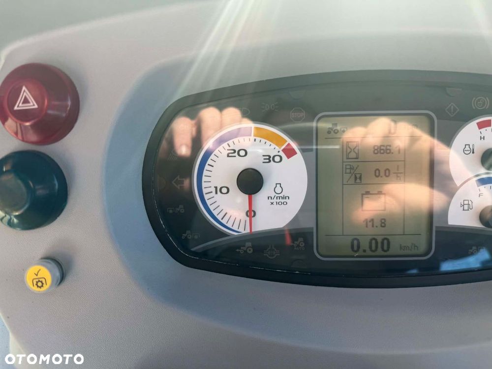 New Holland TD5.85 - 14