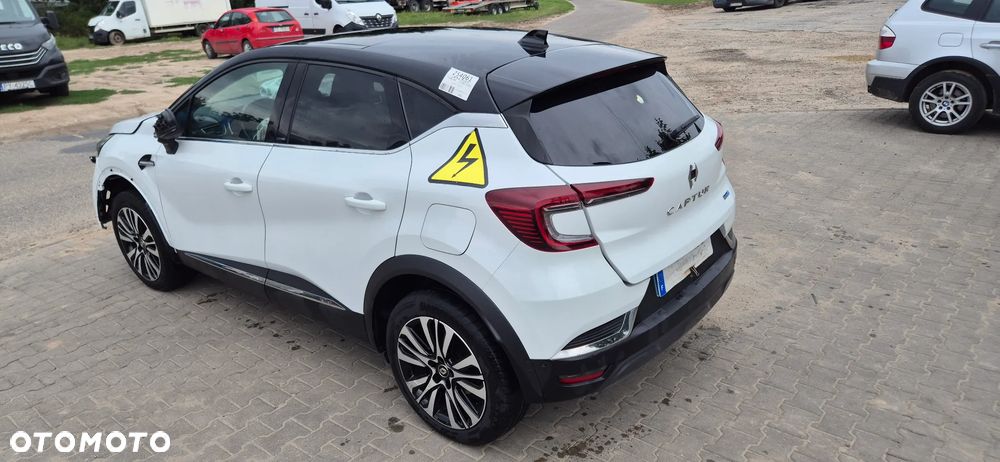 Renault Captur 1.6 E-TECH Plug-In Initiale Paris - 11