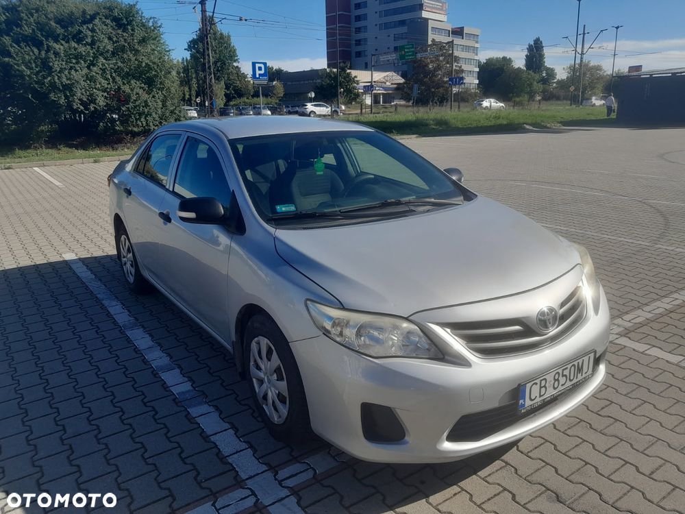 Toyota Corolla 1.6 Terra - 1