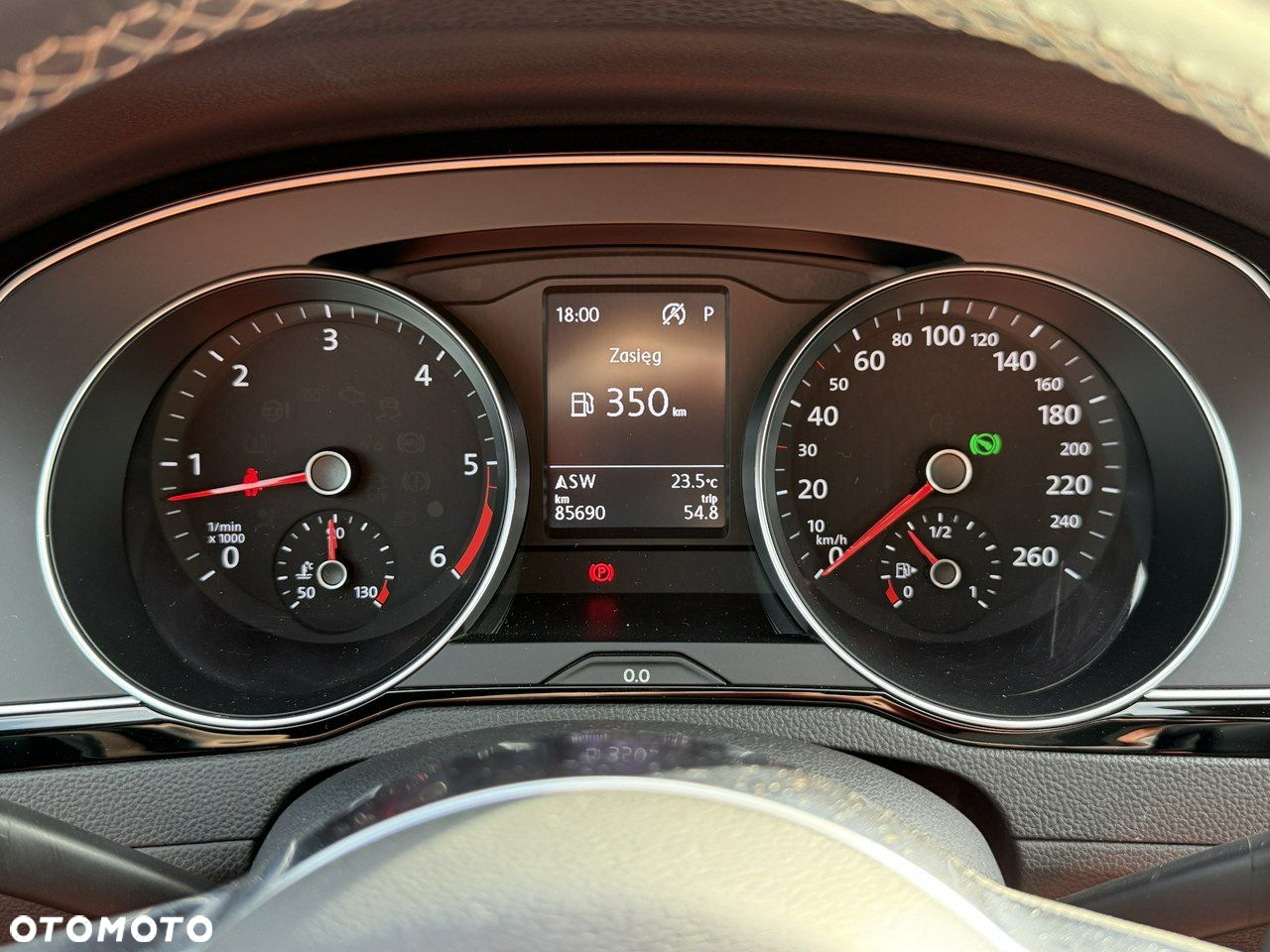 Volkswagen Passat - 33
