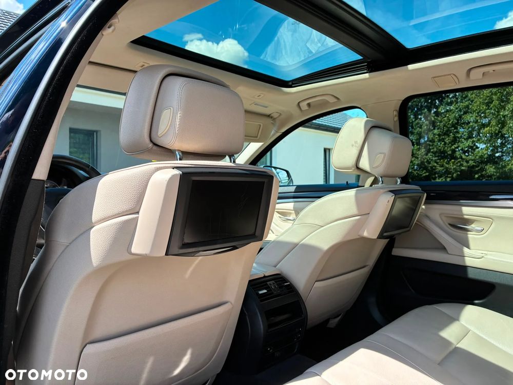 BMW Seria 5 520d - 31