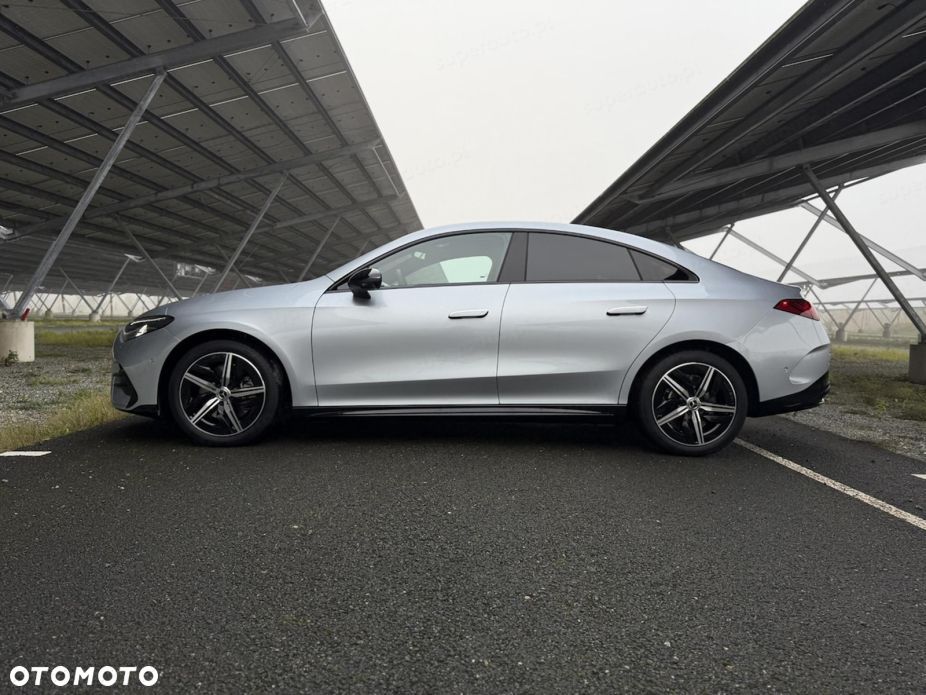 Mercedes-Benz CLA - 4