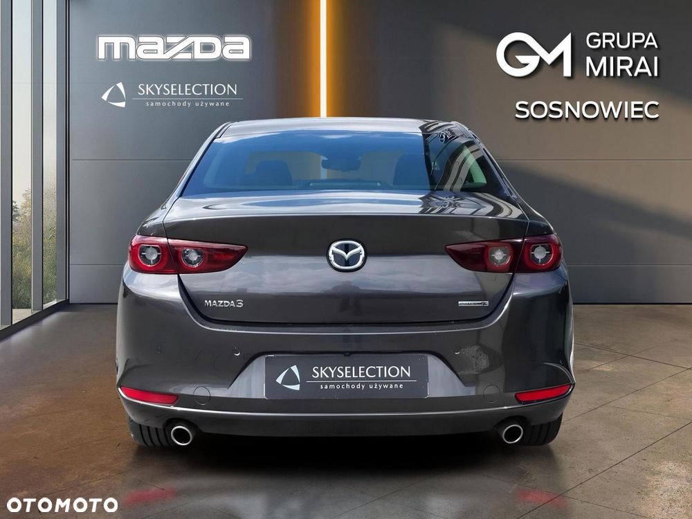 Mazda 3 - 5