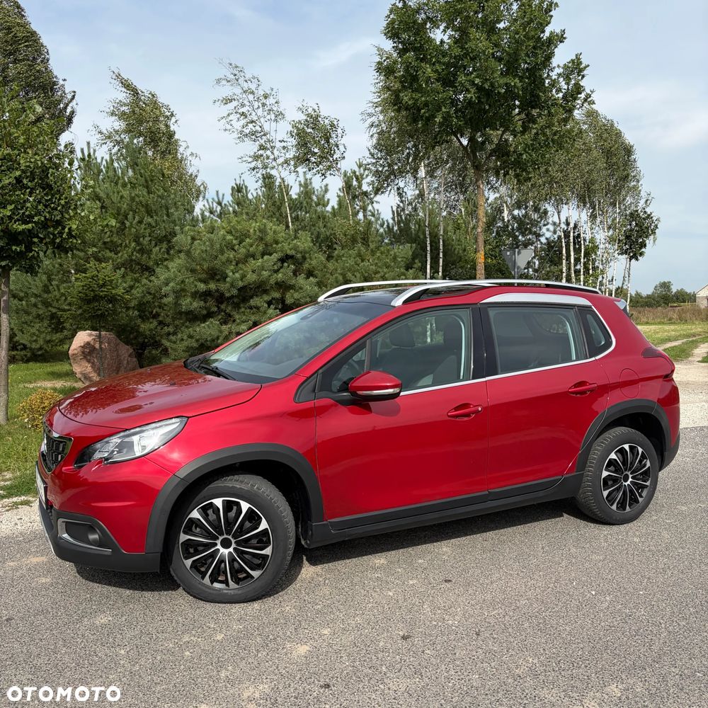 Peugeot 2008 1.2 Pure Tech GPF Allure S&S - 10