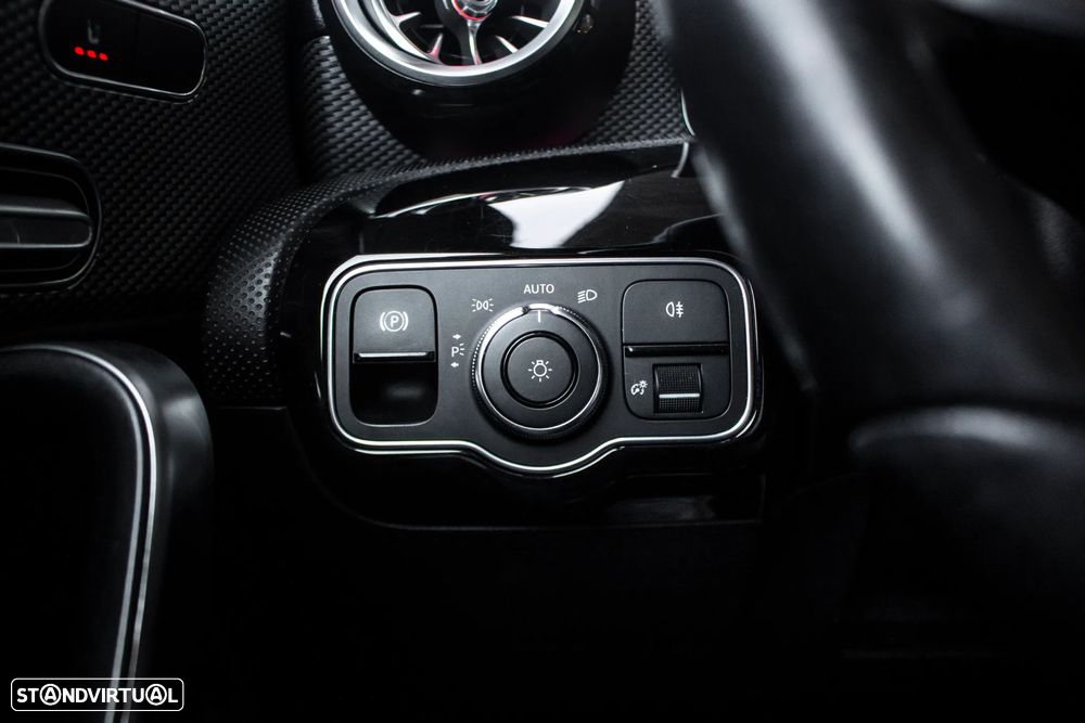 Mercedes-Benz A 180 d Business Solutions - 18