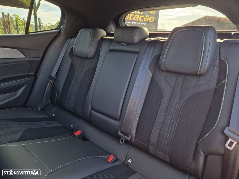 Peugeot 408 Plug-In Hybrid 225 e-EAT8 GT - 15