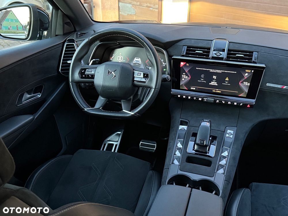 DS Automobiles DS 7 Crossback 1.6 PureTech Performance Line + - 10