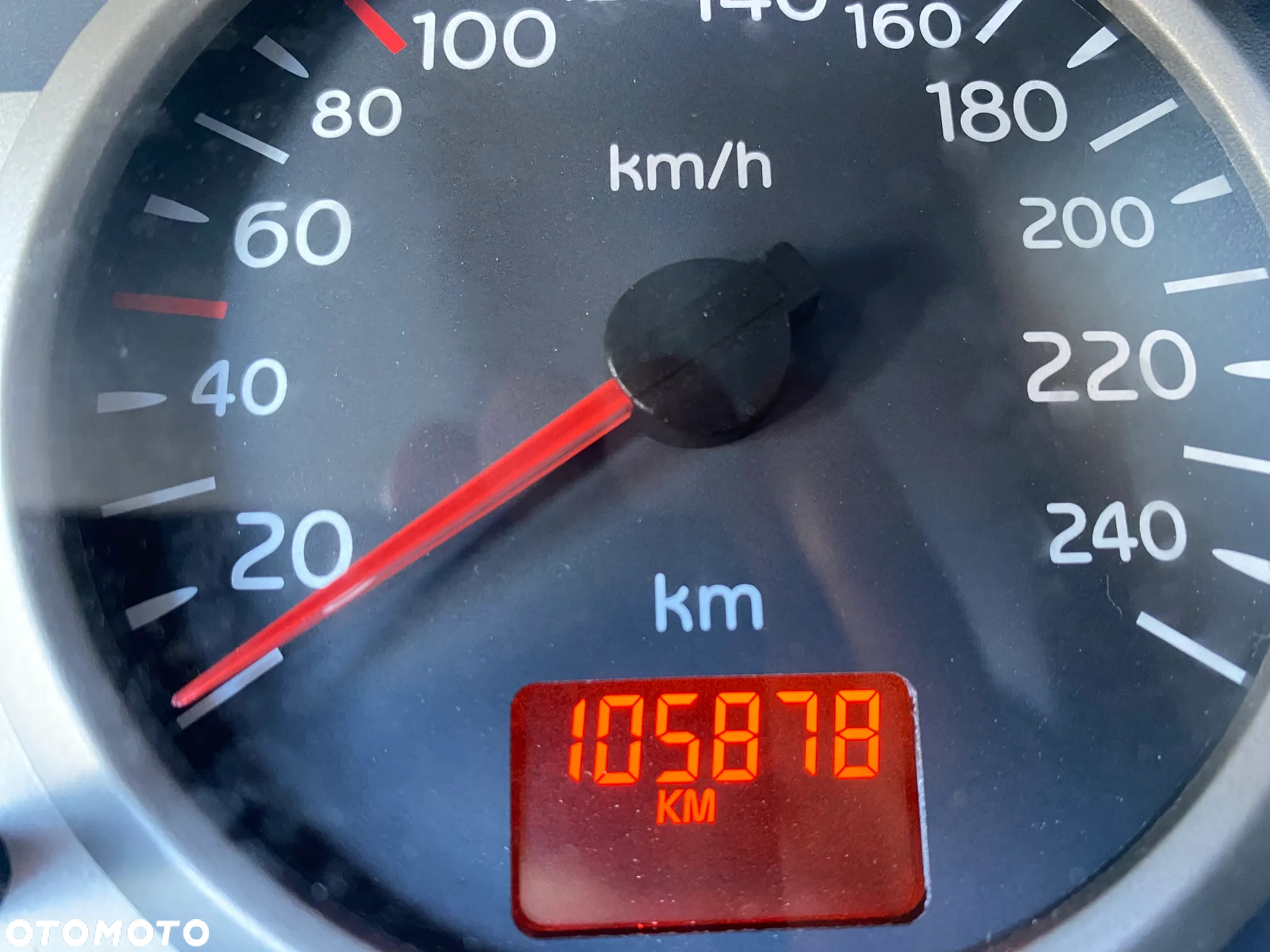 Renault Clio 2.0 16V Sport - 17