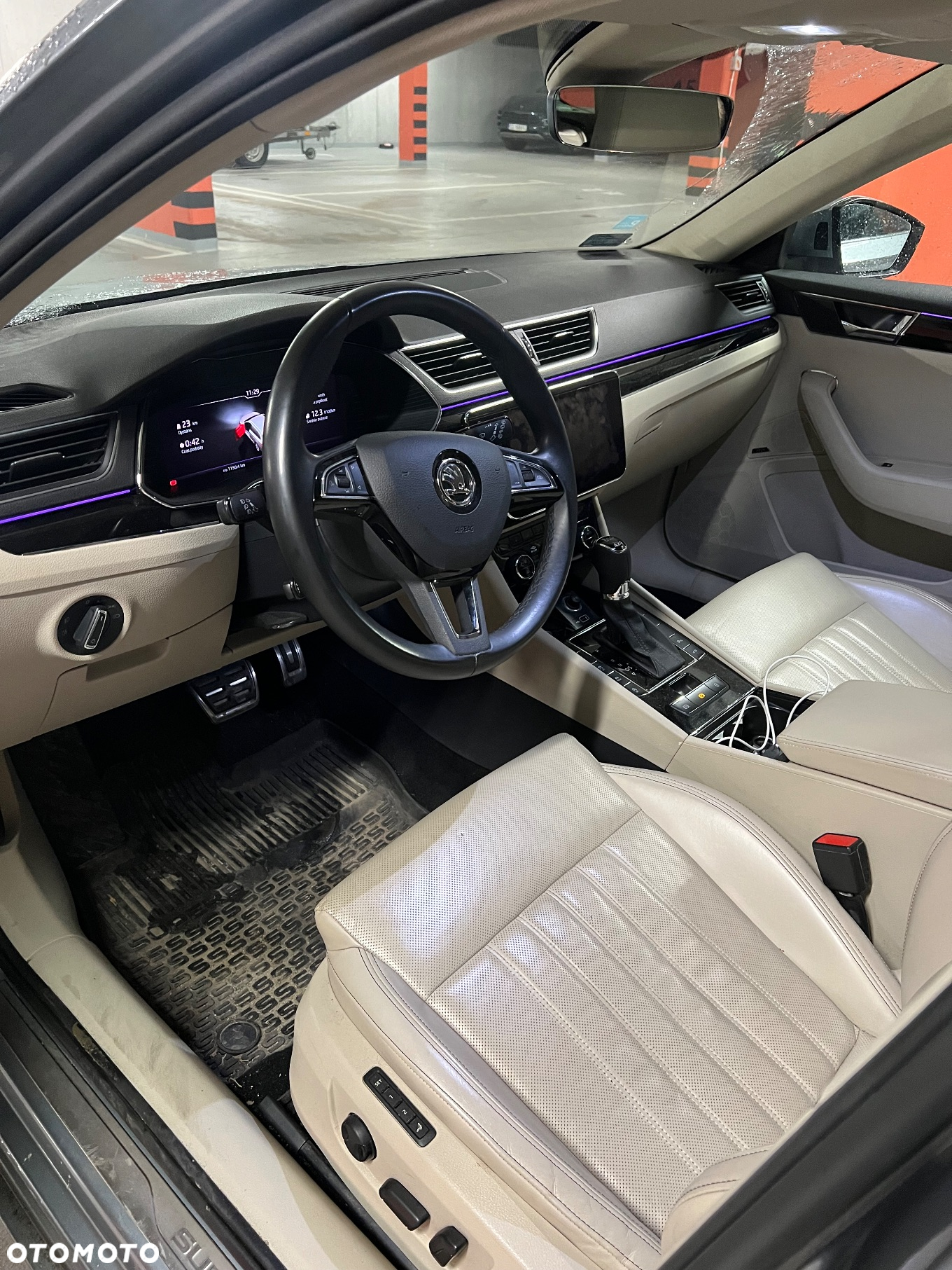 Skoda Superb 2.0 TSI 4x4 L&K DSG - 5