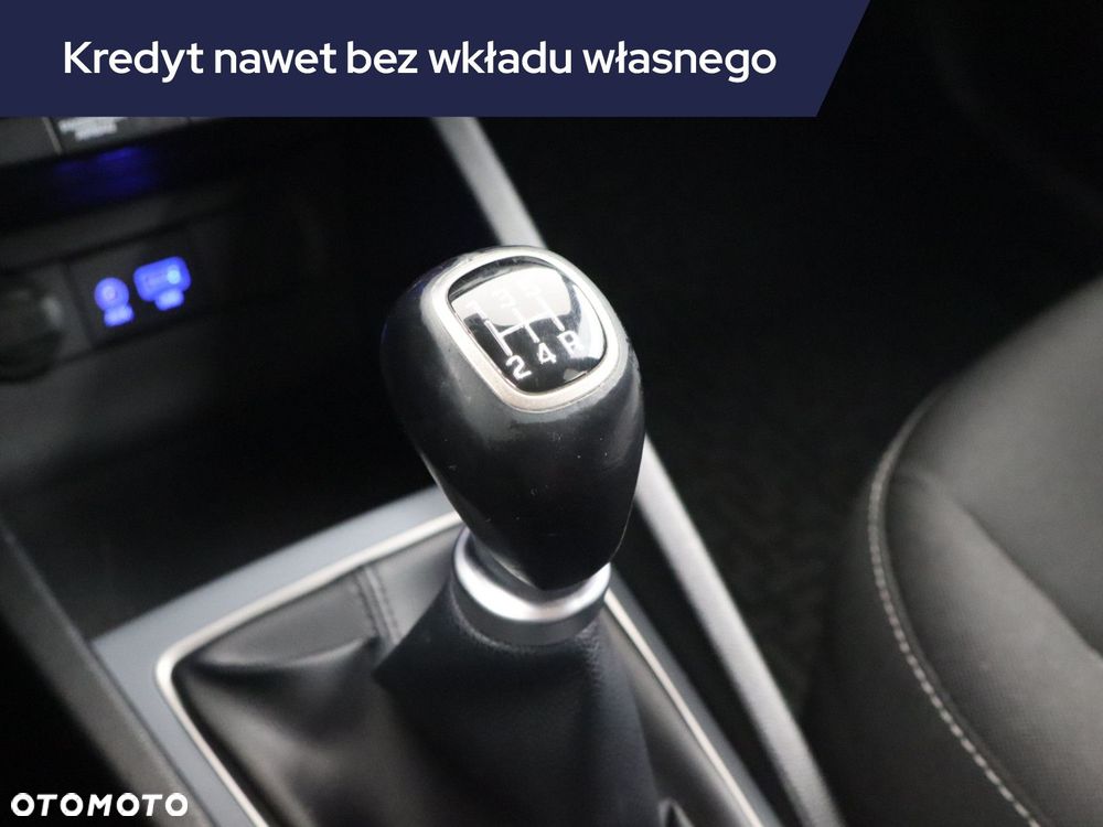 Hyundai i20 - 15