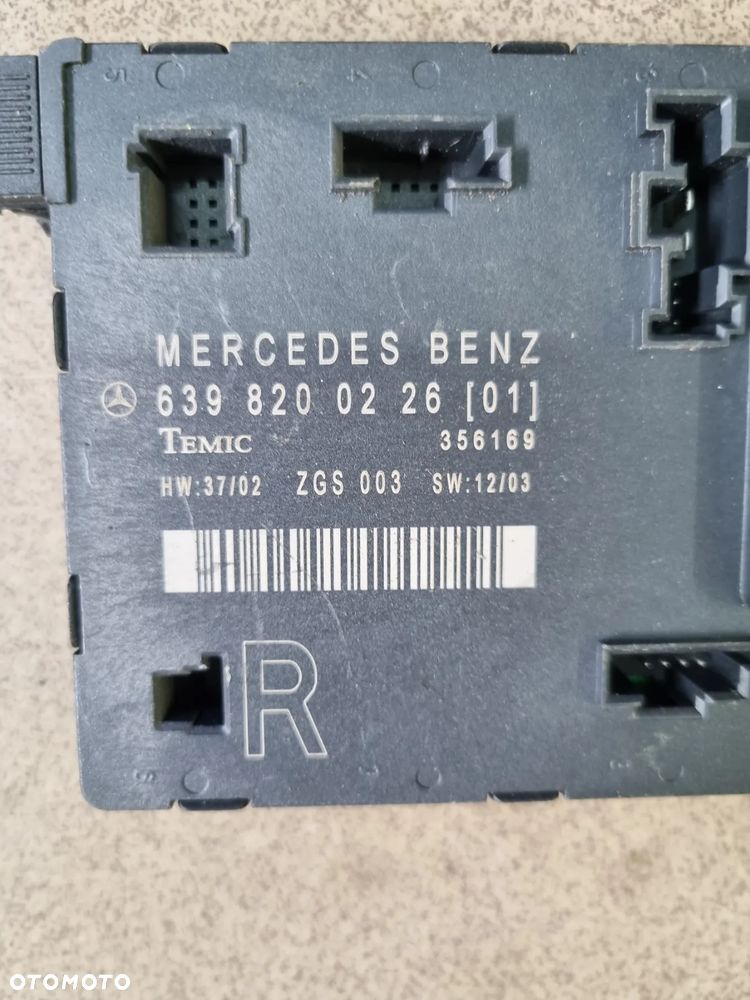 MODUŁ STEROWNIK DRZWI PRAWY MERCEDES VITO 639 03r.+ - 2