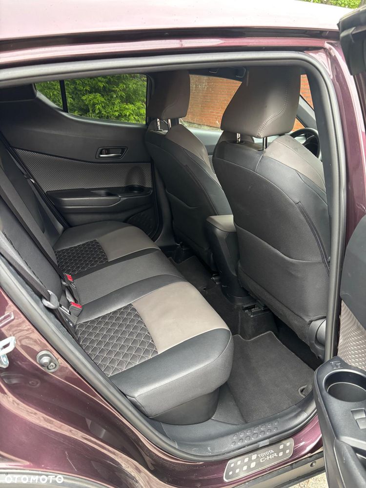 Toyota C-HR 1.8 Hybrid GPF Executive - 11
