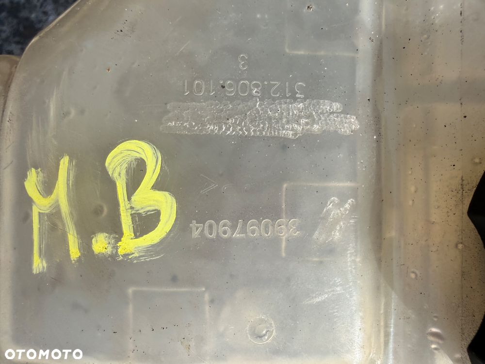 OPEL MERIVA B ZBIORNICZEK PŁYNU WYRÓWNAWCZY - 2